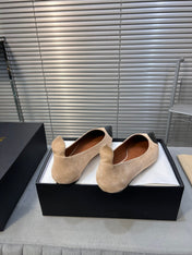 ALAIA PUMP 1 CM IN BEIGE SUEDE MIX BLACK CALFSKIN