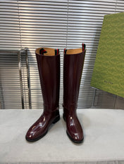 SLIM HORSEBIT KNEE BOOTS WITH WEB IN WINE RED GLOSSY CALFSKIN