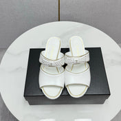 CC DOUBLE-STRAP HEELS 25S IN WHITE CALFSKIN