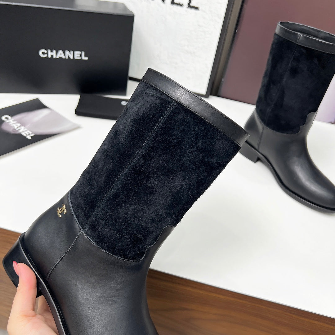 CHANEL 25S MID-CALF BOOTS 35MM IN BLACK CALFSKIN AND SUEDE GOLD HARDWRE
