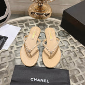 PEARL THONG SANDAL IN SEPIA TAN LAMBSKIN