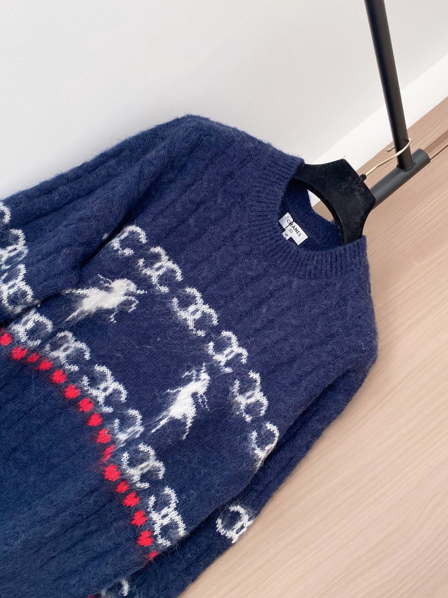 CHANEL 25S SWEATER 541