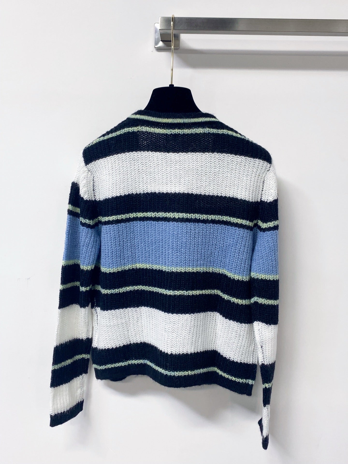 CHANEL 26S KNIT CARDIGAN 1683