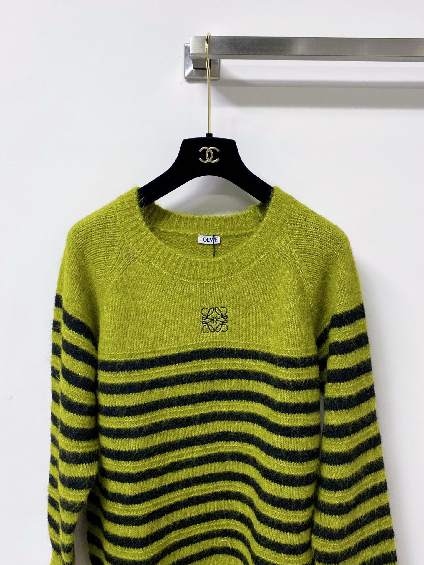LOEWE 26S CREW-NECK KNIT SWEATER 685