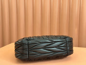WANDER MATELASSÉ HANDBAG 23 IN BLACK LAMBSKIN