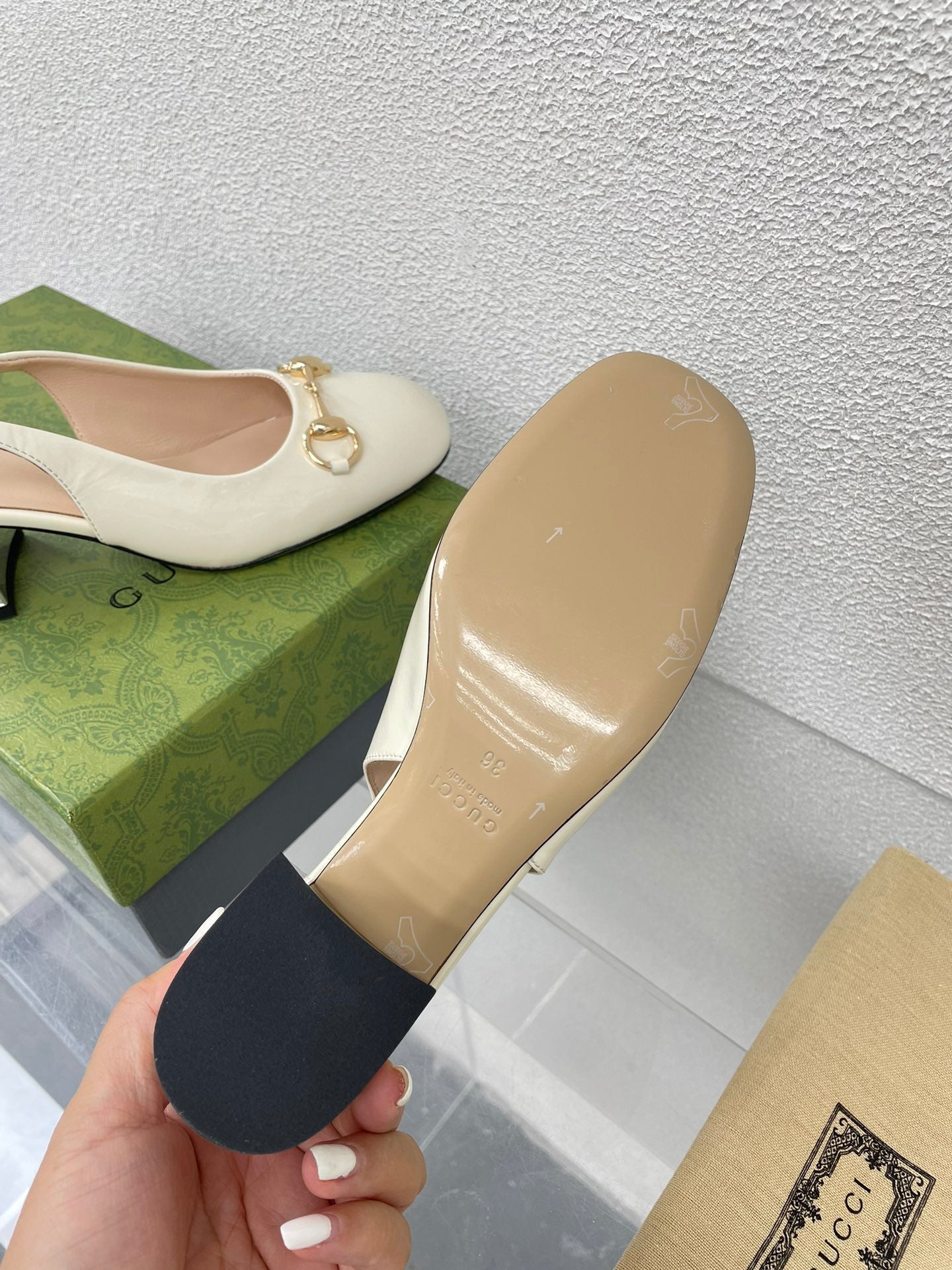 GG WOMEN'S HORSEBIT SLINGBACK IN WHITE CALFSKIN WITH RHINSTONES