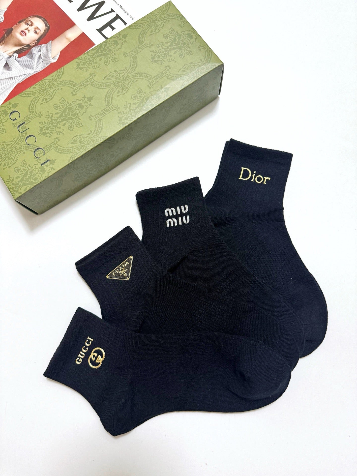 MIUMIU 26S ANKLE SOCKS 408739 (1 BOX)