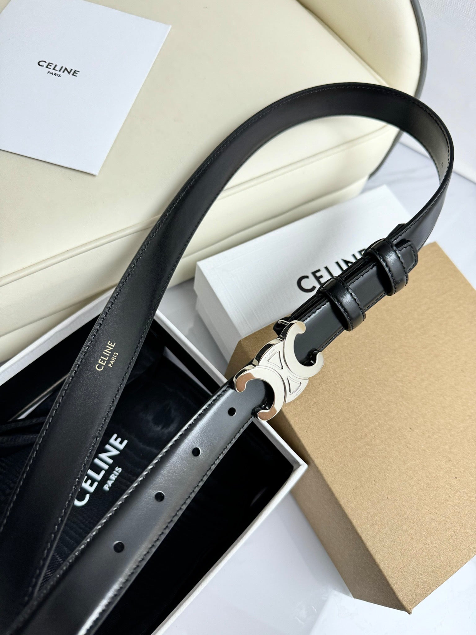 MEDIUM TRIOMPHE BELT 25MM BLACK LEATHER SILVER HARDWARE