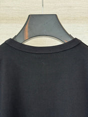 CELINE 26S LONG-SLEEVE CREWNECK T-SHIRT 561
