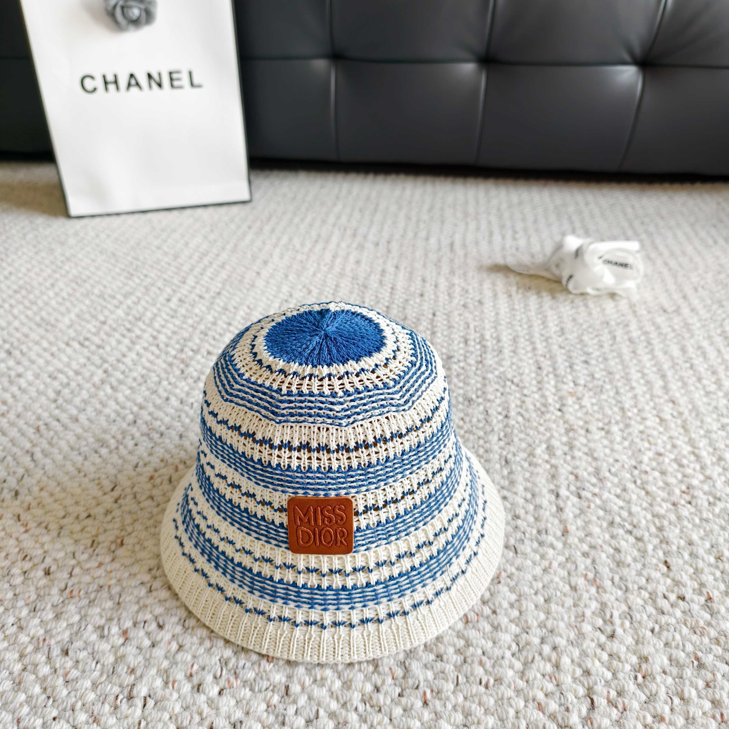 DIOR 26S KNIT BUCKET HAT STYLE 158