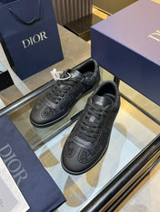 DIOR 26S LOW-TOP SNEAKERS IN BLACK DIOR OBLIQUE JACQUARD AND CALFSKIN