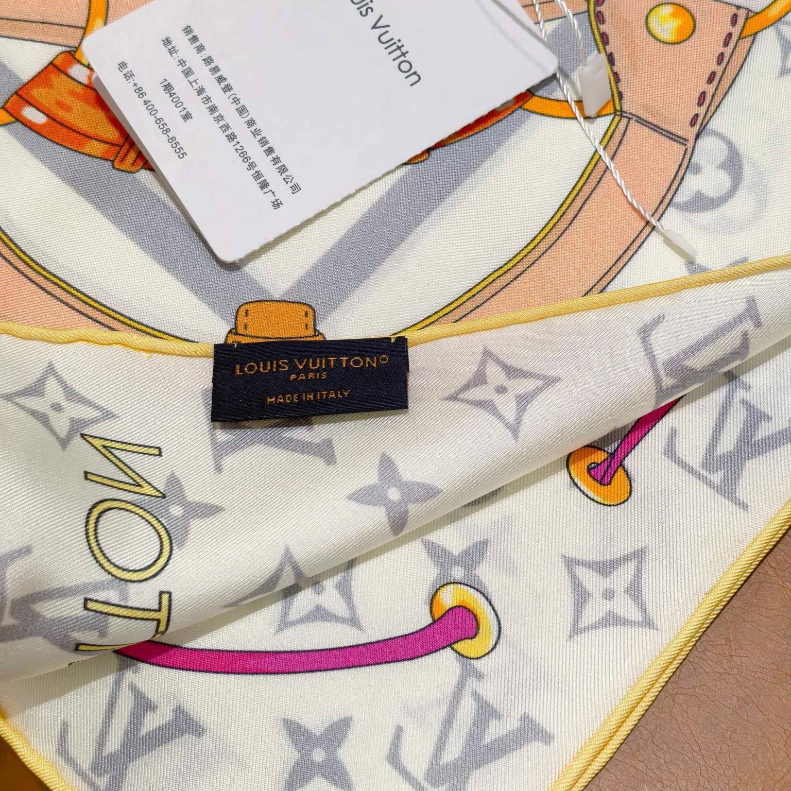 LV 26S SCARF 90 IN SILK 315068