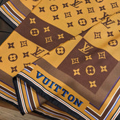 LV 26S SCARF 90 IN SILK 320842