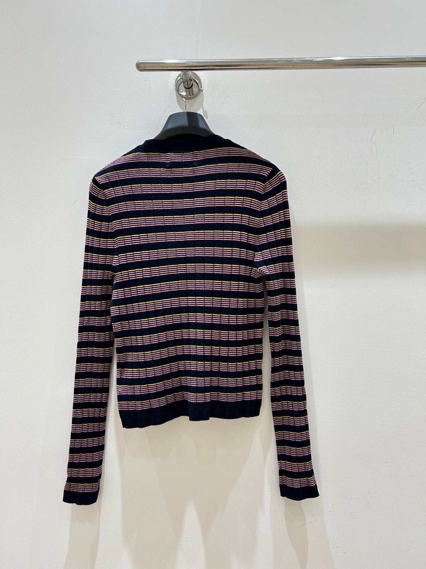 PRADA 26S V-NECK SWEATER 1143