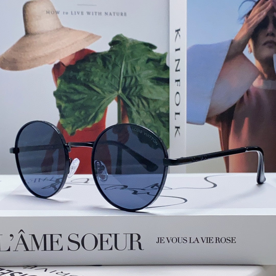 SIGNATURE ROUND SUNGLASS 581383 IN BLACK METAL