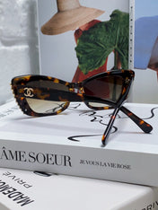 CAT EYE SUNGLASSES 632699 IN HAVANA ACETATE EMBOSSED PEARL