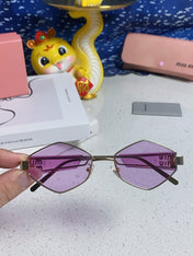 LOGO SUNGLASSES 560863 IN PURPLE CLEAR ACETATE GOLD METAL