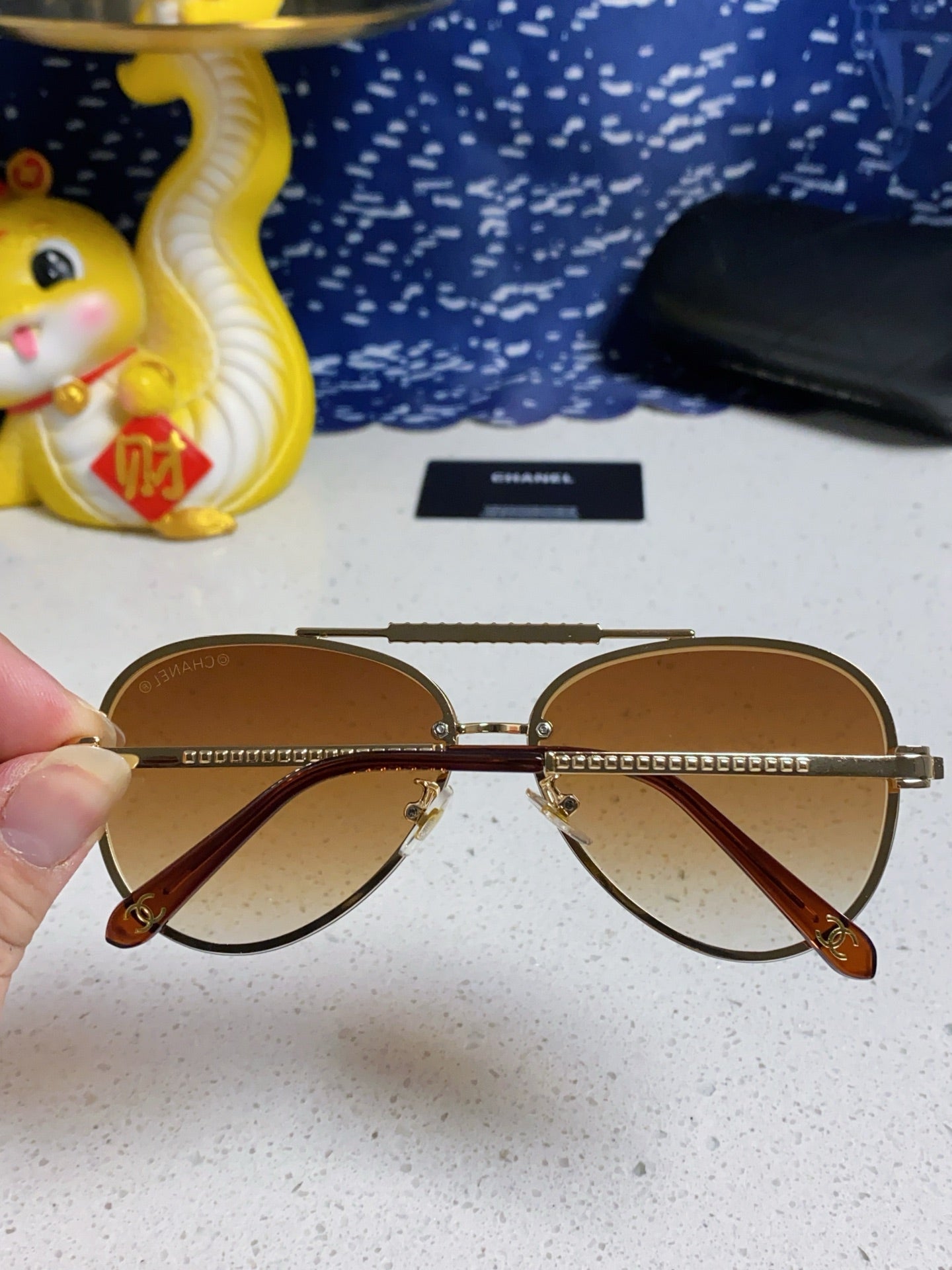 CAT EYE SUNGLASSES 641935 IN GOLD METAL BROWN SMOKE LENSES
