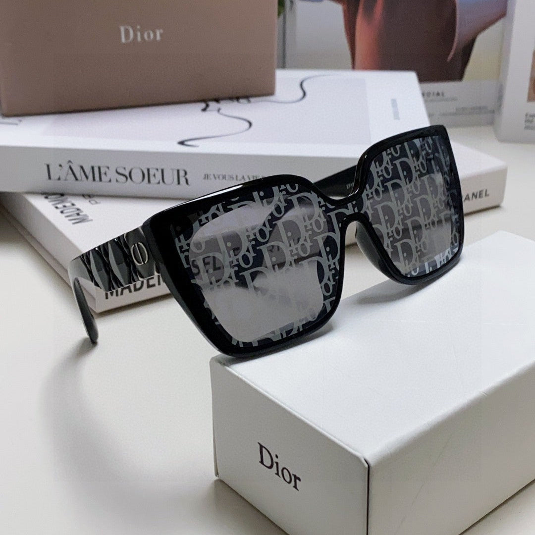 LADY 95.22 S2F SUNGLASS 571583 IN BLACK ACETATE OBLIQUE MASK