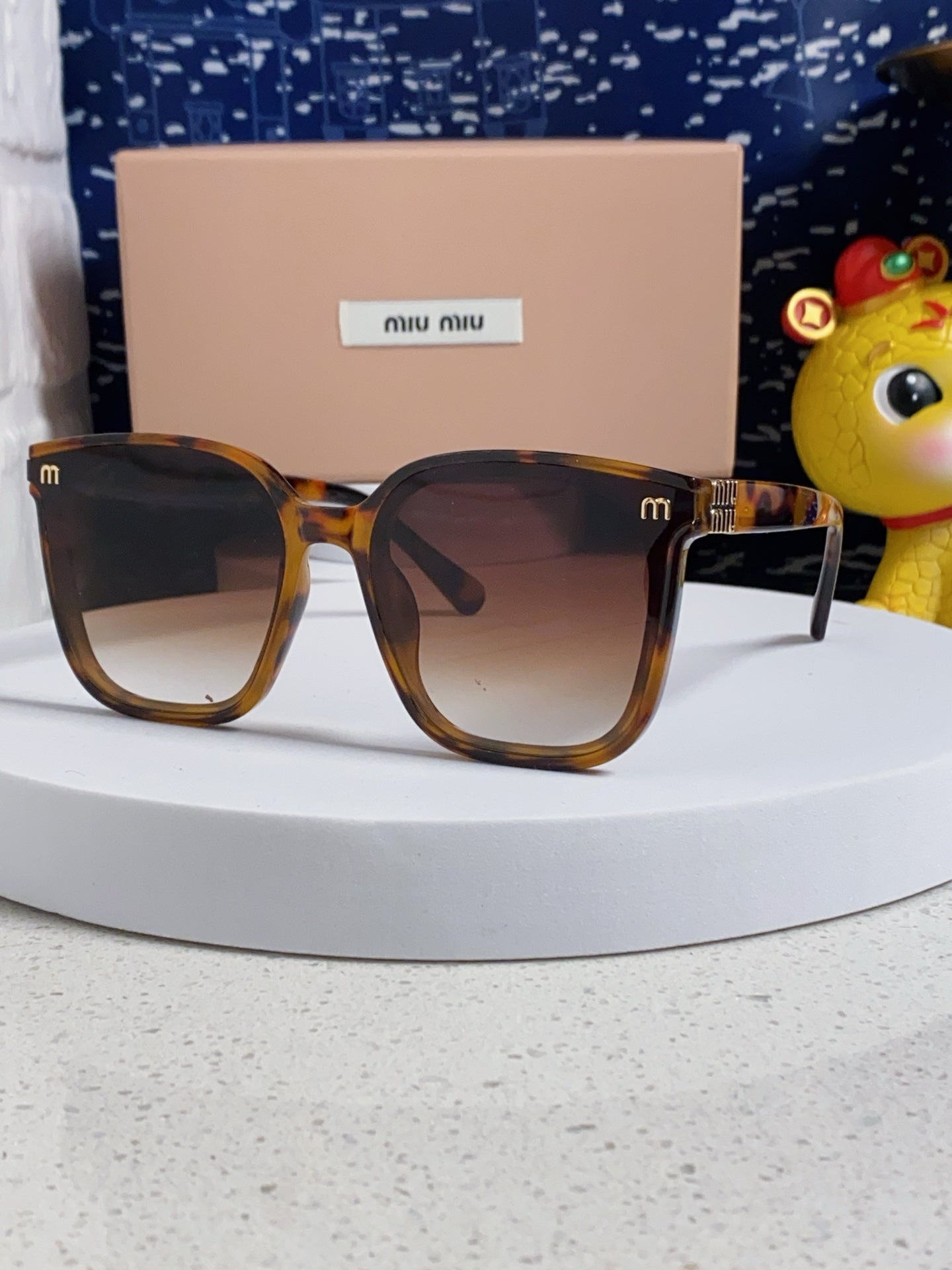 MIUMIU 26S SQUARE FRAME IN ACETATE 404649