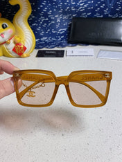 SQUARE SUNGLASSES 641806 IN DARK YELLOW ACETATE