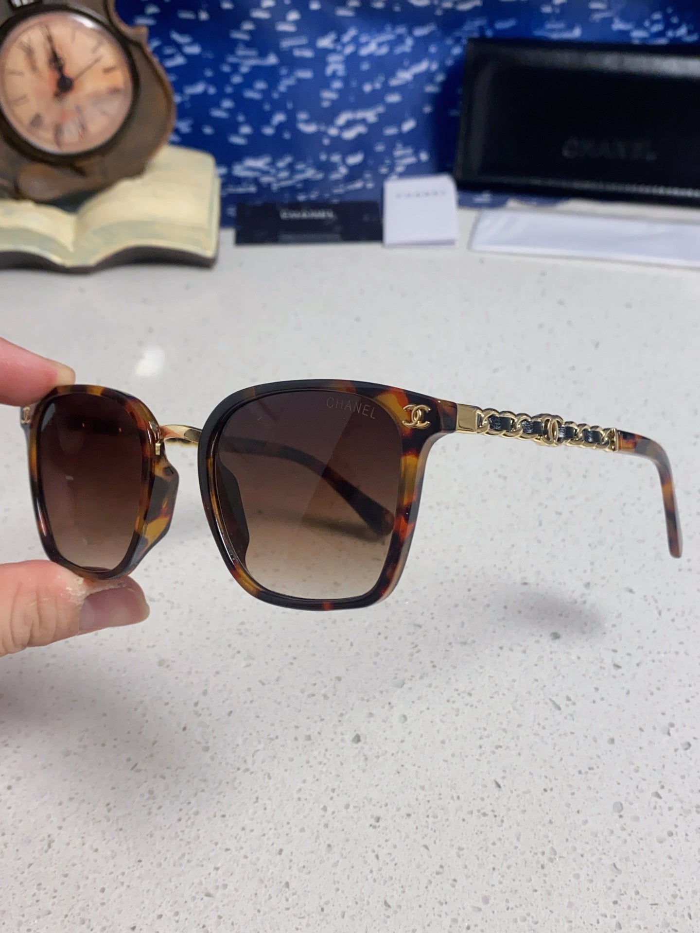 CHANEL 26S SQUARE FRAMES IN ACETATE 399946