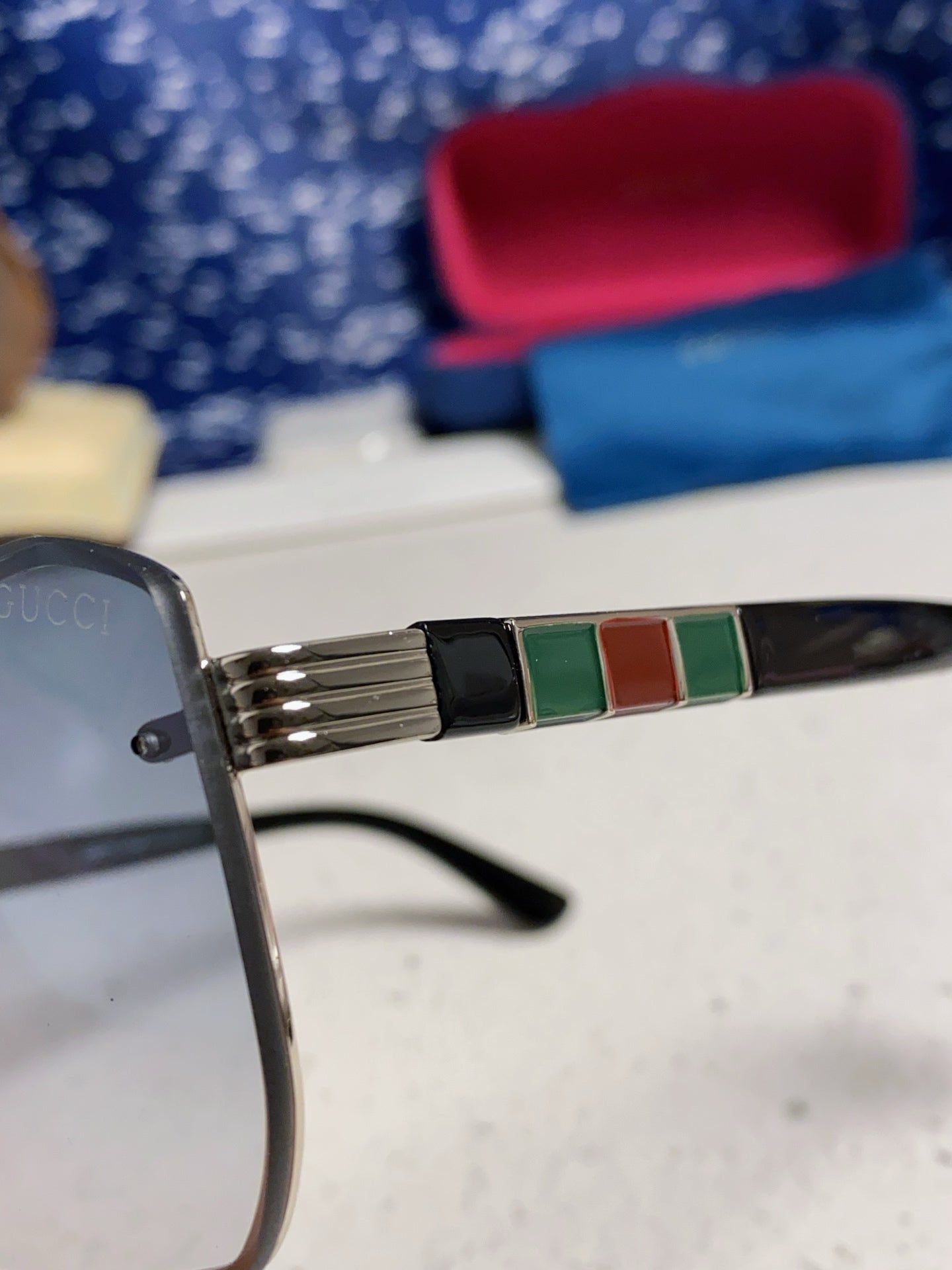 GUCCI 26S SQUARE FRAME IN METAL 420480