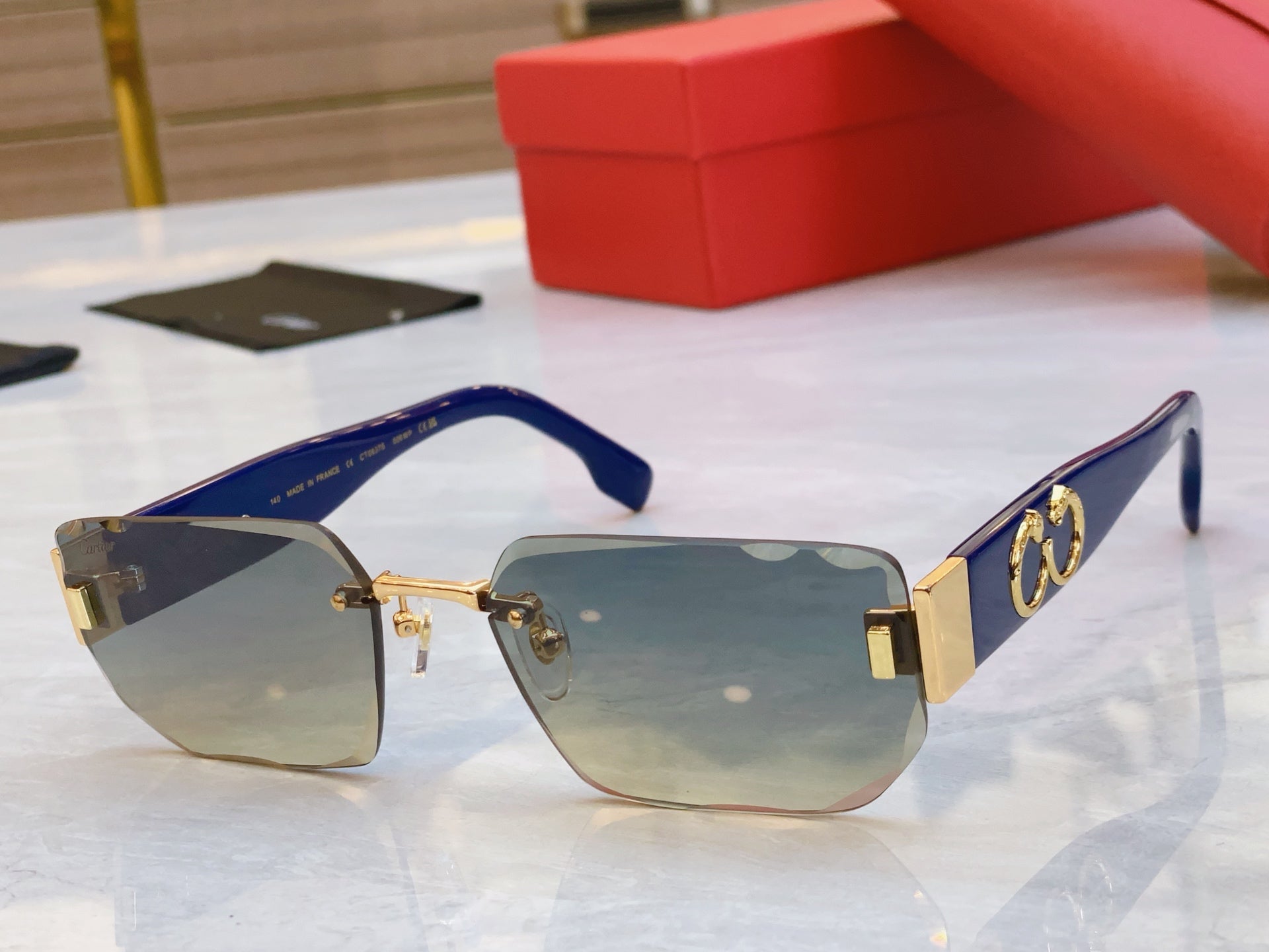 PANTHÈRE GEOMETRIC SUNGLASSES CT0637S IN METAL AND ACETATE