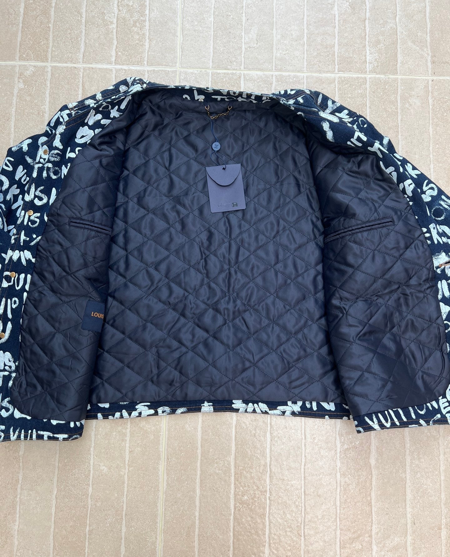 LV 25S JACKET 0162