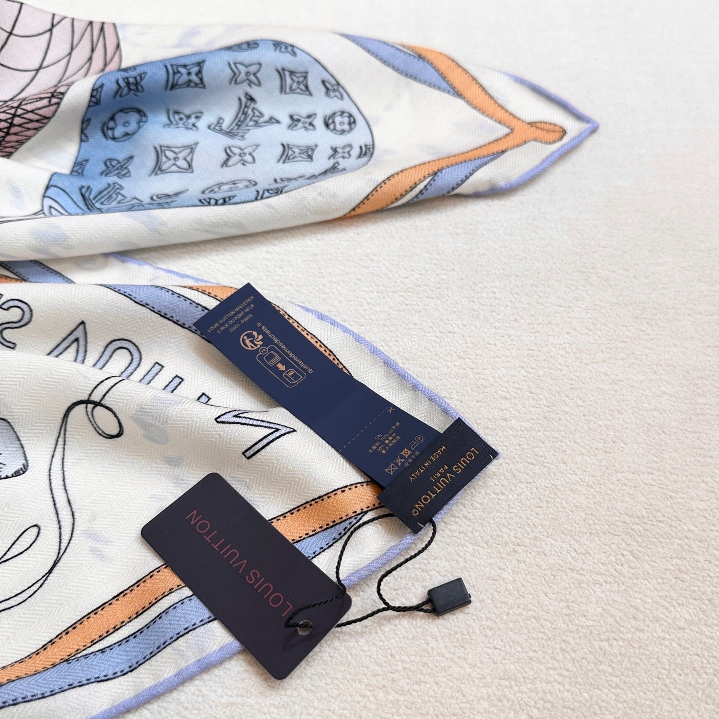 LV 26S SCARF 140 IN CASHMERE AND SILK 319696