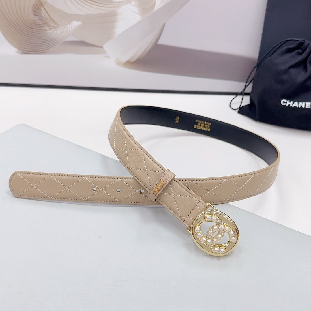 CC 30MM BELT IN CAMEL BROWN CALFSKIN GOLD HARDWARE ATTACH PEARLS