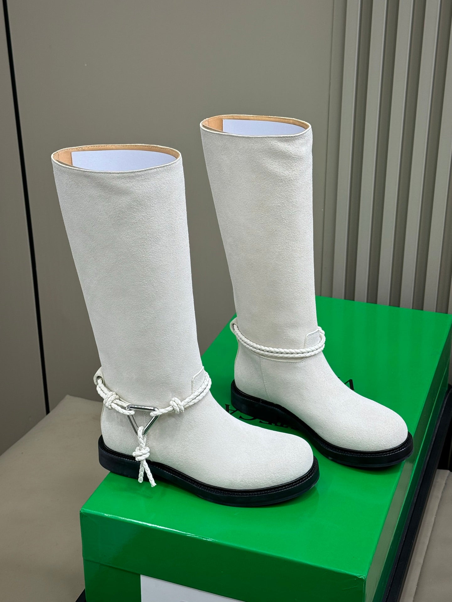 BOTTEGA VENETA 26S TALL BOOTS IN LIGHT GREY SUEDE
