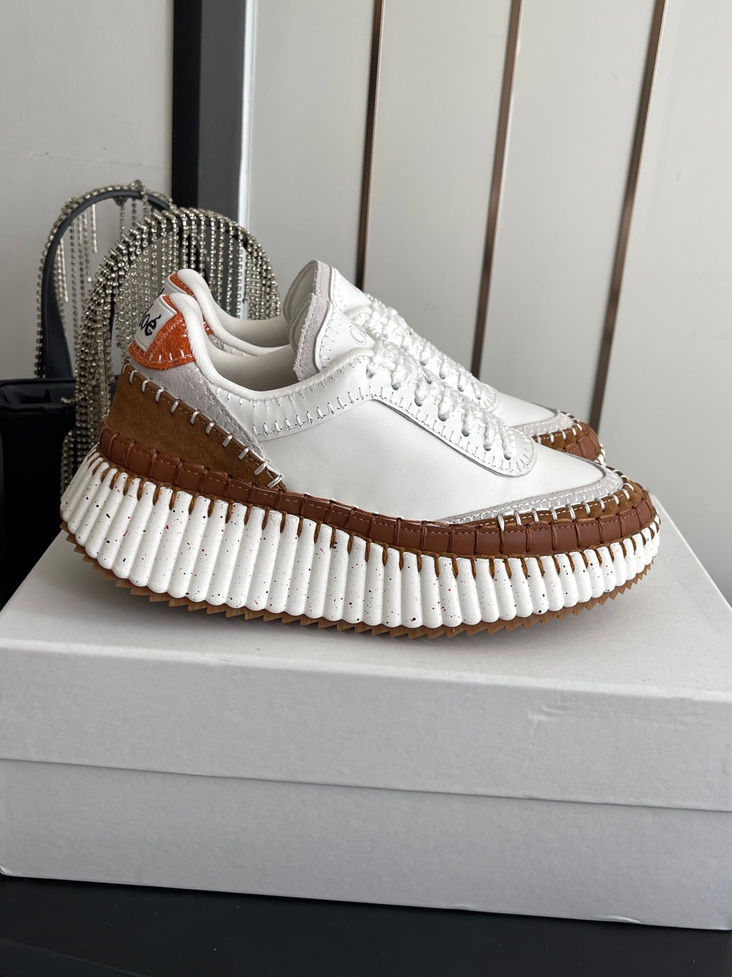 CHLOE 26S LACE-UP SNEAKERS IN WHITE MIX BROWN CALFSKIN