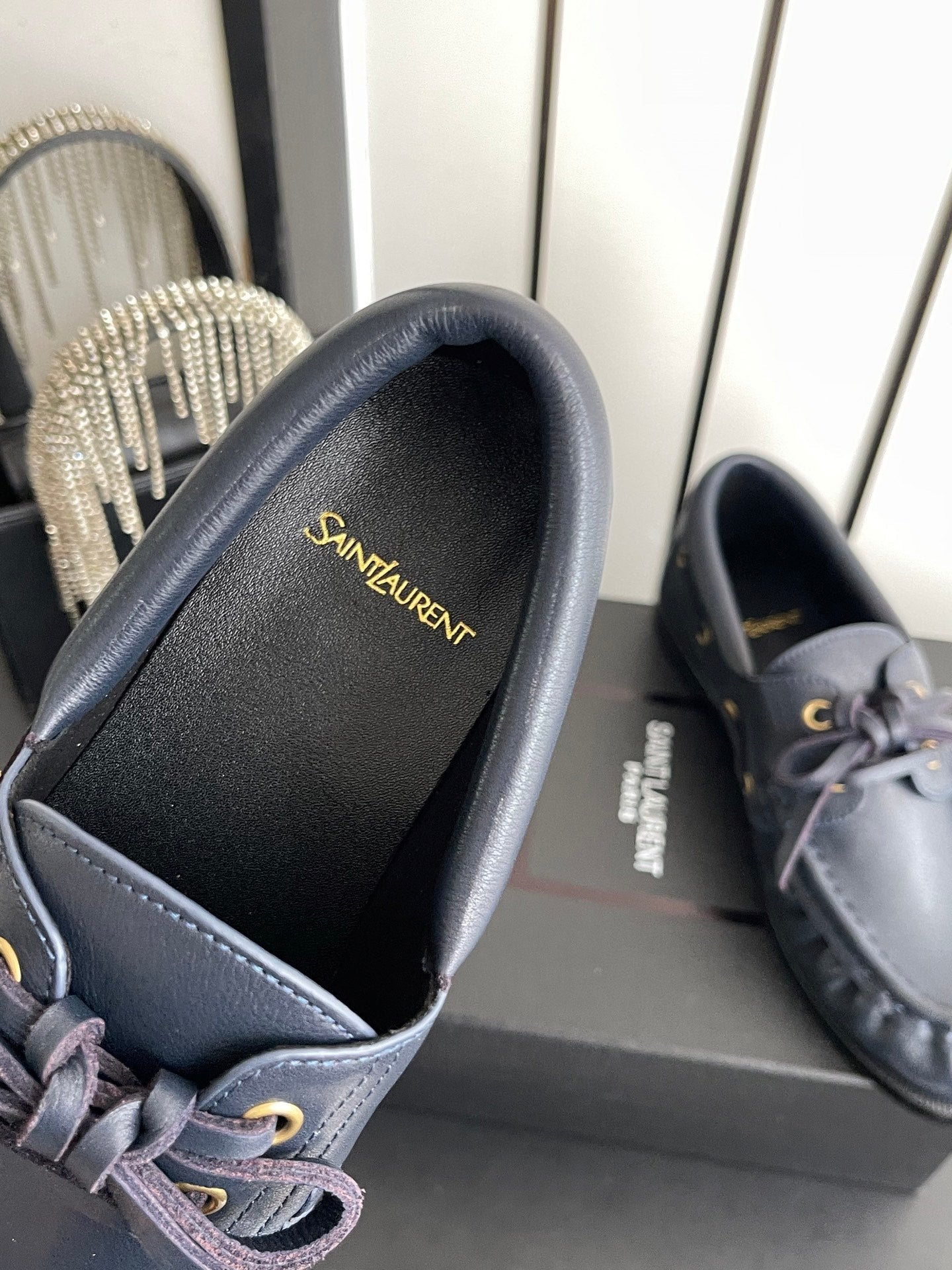 YSL 26S LACE UP LOAFERS IN BLUE CALFSKIN ROUND TOE