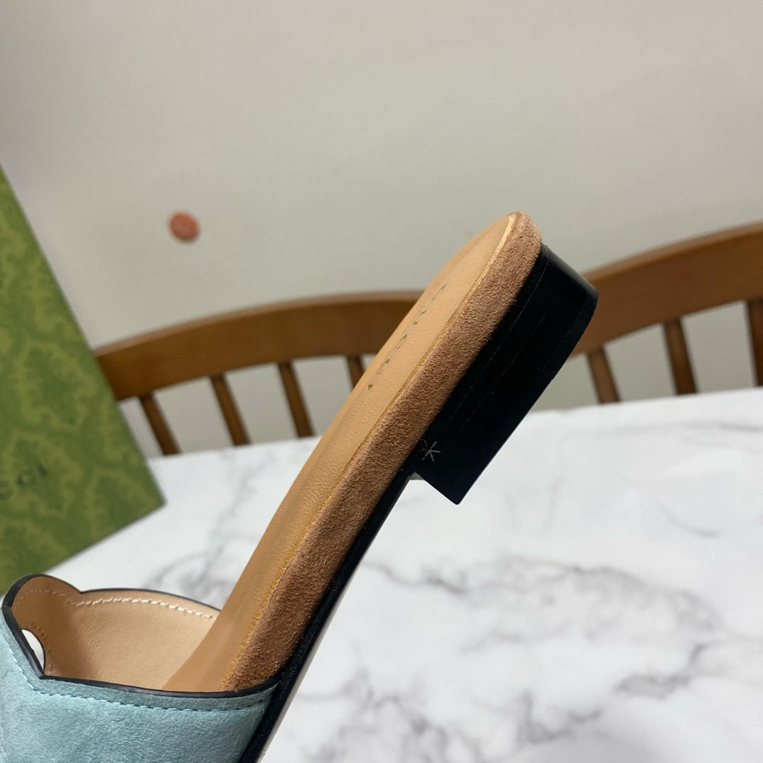 INTERLOCKING G SLIDE SANDAL IN MORNING BLUE SUEDE AND BROWN SHEEPSKIN LINING