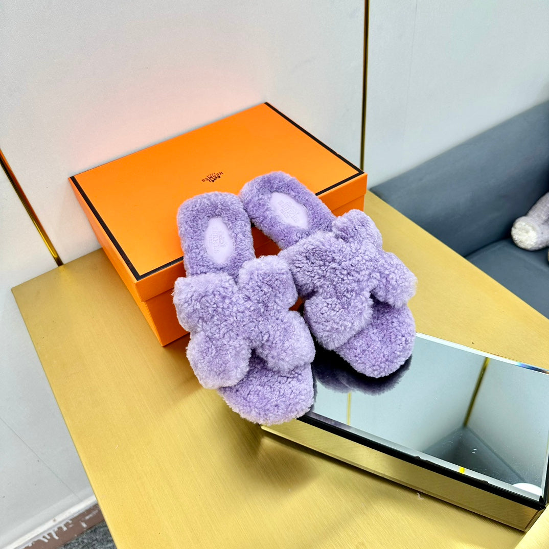 0RAN SHEARLING SANDALS PERIWINKLE PURPLE