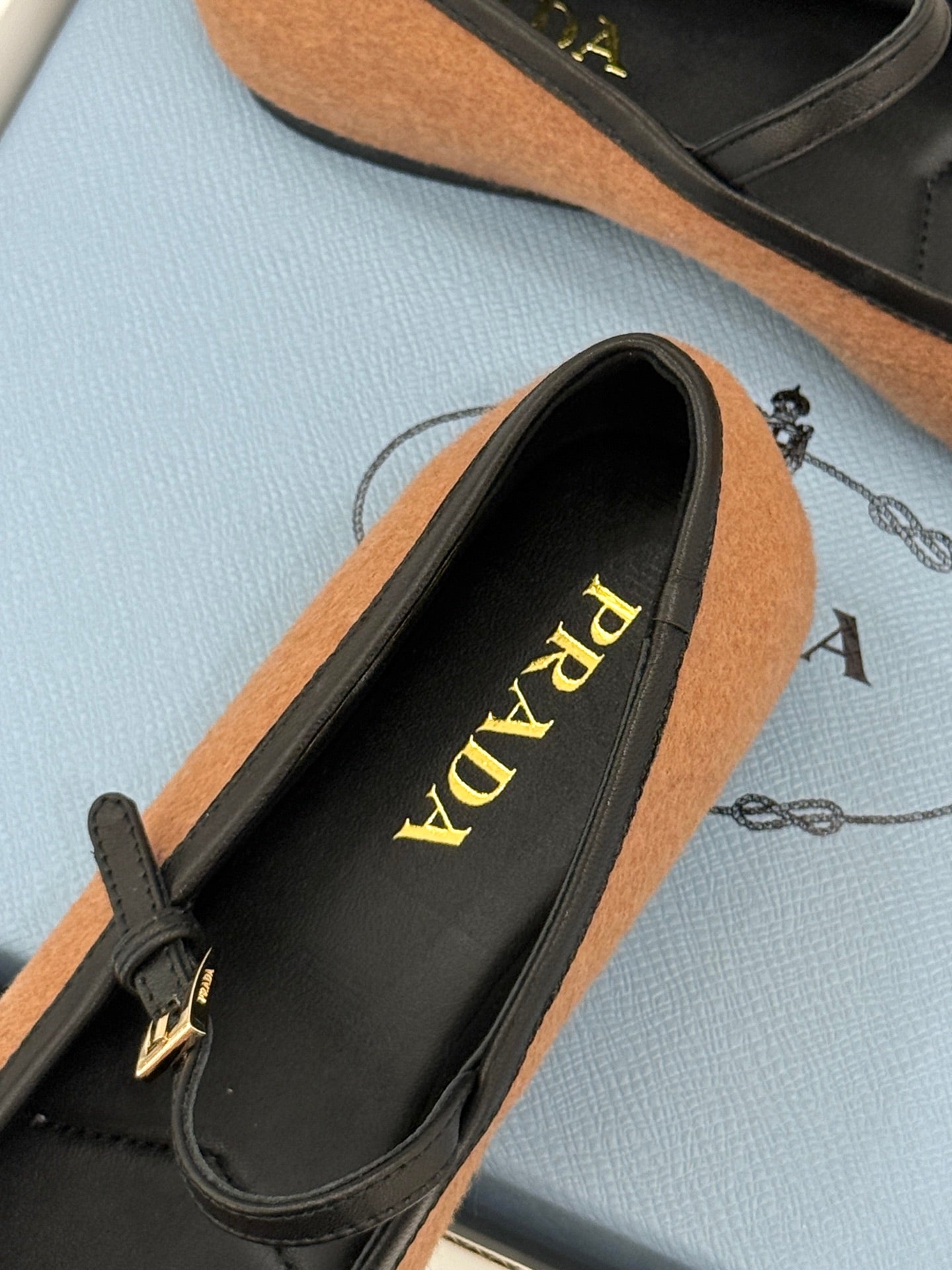 PRADA 26S MARY JANE  FLATS IN CAMEL BROWN FELTED FABRIC