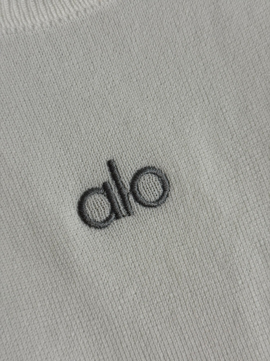 ALO KNIT SLEEVELESS TOP STYLE 162