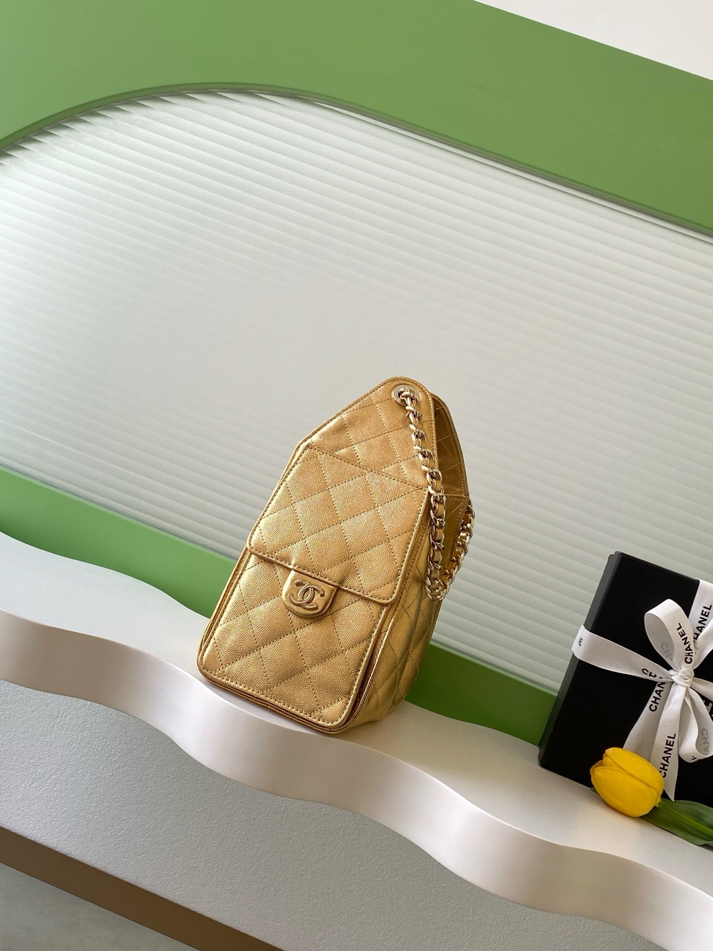 CHANEL 25S HOBO BAG 30 IN METALLIC GOLD CAVIAR LEATHER