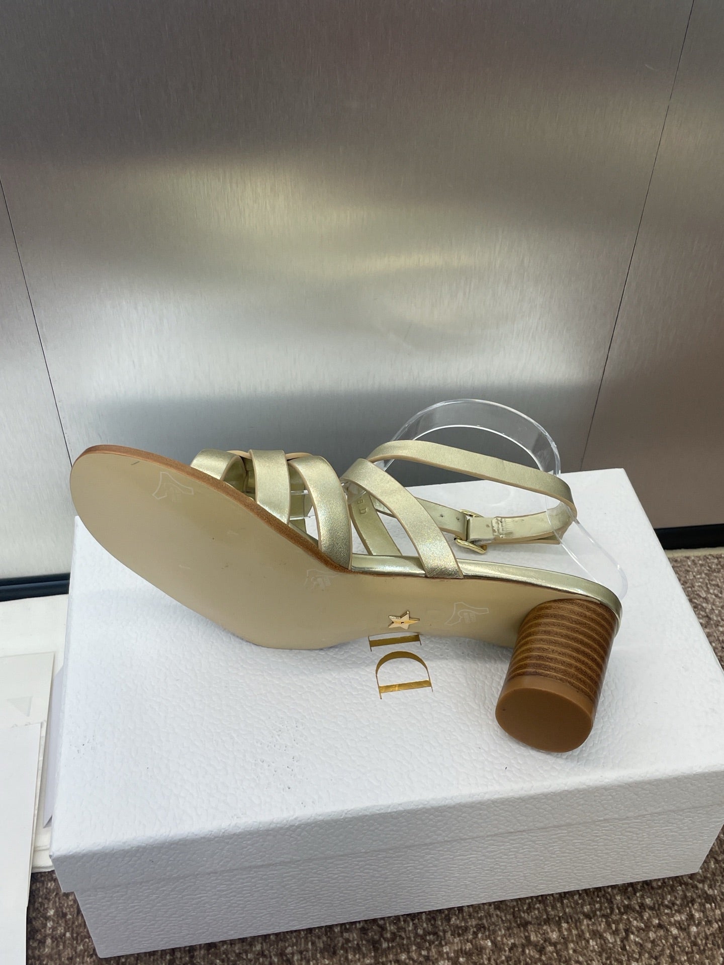 D-CLUB HIGH HEEL SLIDE 25S 55MM IN GOLD GLOSSY CALFSKIN