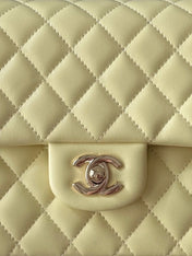 CHANEL 25S CLASSIC FLAP BAG 25 CM IN PALE BEIGE YELLOW LAMBSKIN WITH GOLD HARDWARE