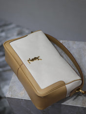 CAMERA SUPPLE BAG 28 IN WHITE CANVAS AND BROWN CALFSKIN TRIM