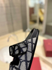 VALENTINO 26S VELCRO SANDALS IN BEIGE AND BLACK JACQUARD FABRIC WITH HARDWARE