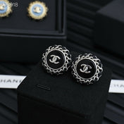 CC 25P STUD EARRINGS IN BLUE DENIM BLACK CALFSKIN-THREADED BUTTON