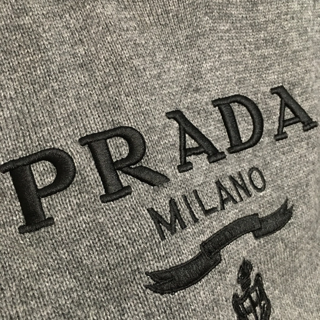 PRADA 25S SHORT-SLEEVE SWEATER 274