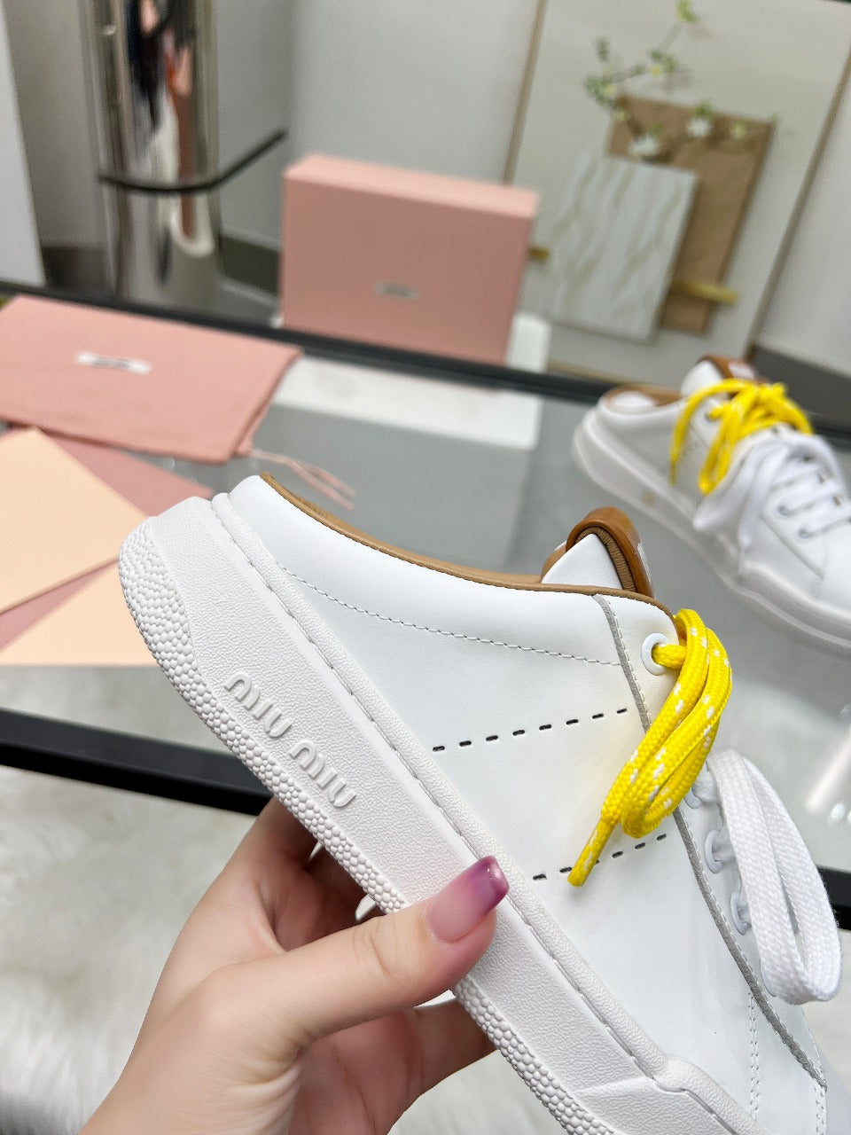 SNEAKER MULES IN WHITE MIX BROWN CALFSKIN WHITE  YELLOW LACES