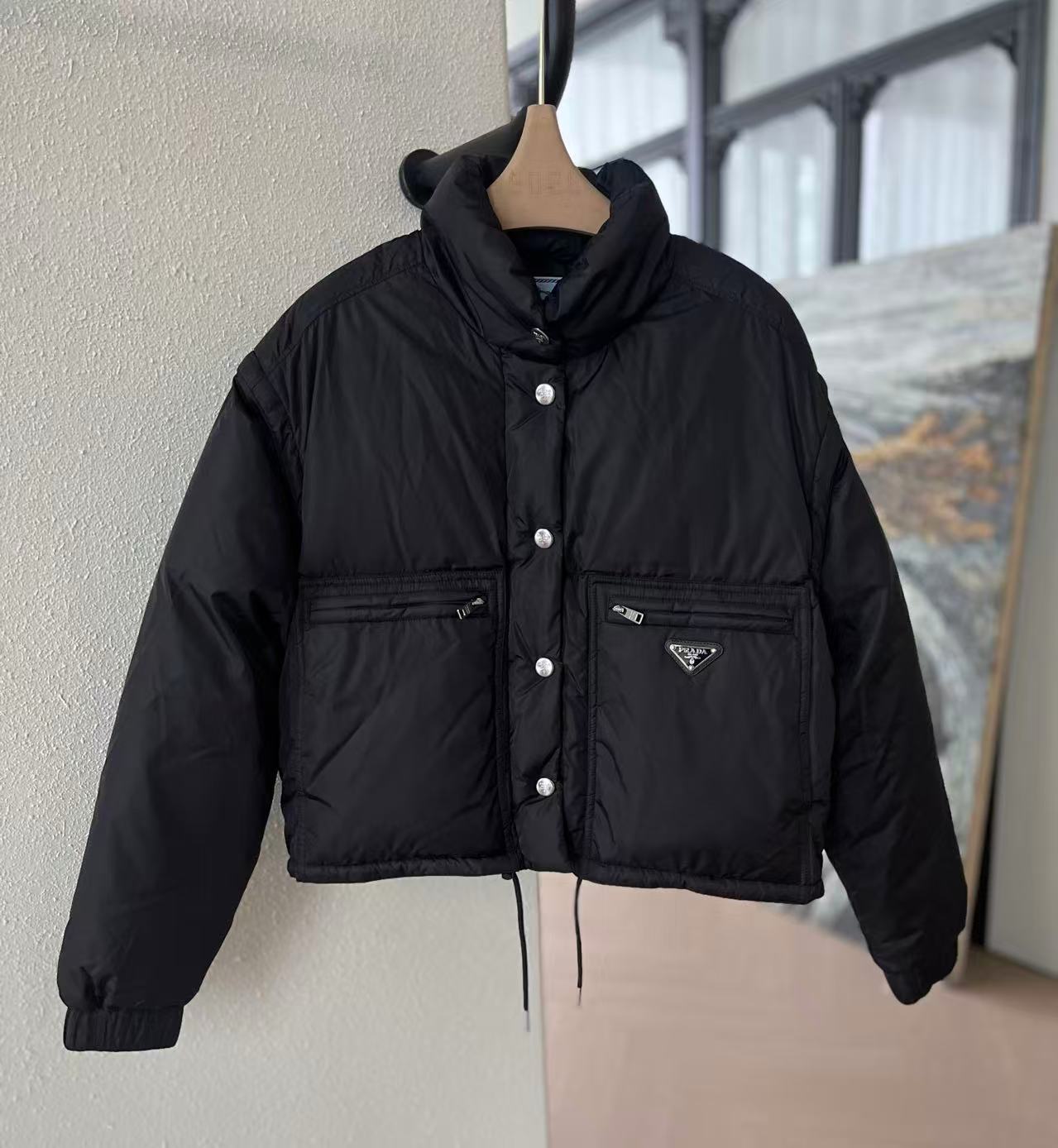 PRADA 25S PUFFER JACKET 463